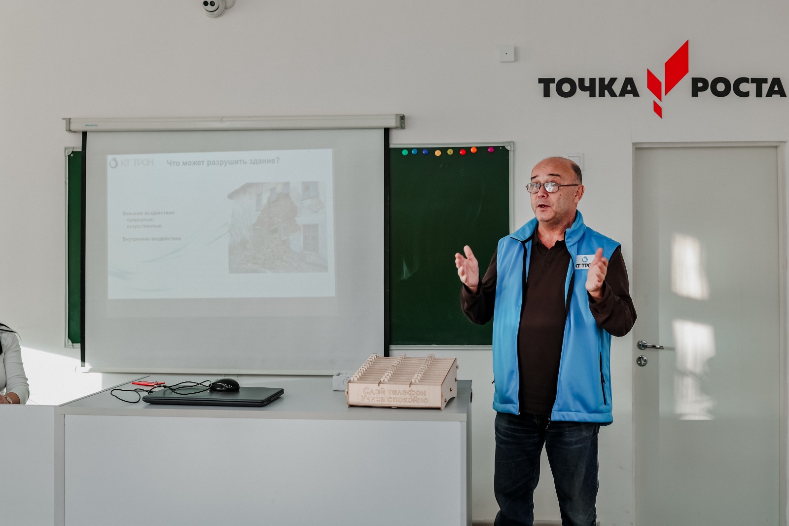 WhatsApp Image 2025-12-08 at 11.46.49 (3).jpeg WhatsApp Image 2025-12-08 at 11.46.49 (3).jpeg